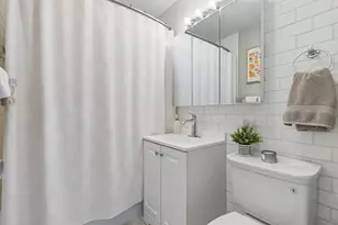 2626 N Lakeview Ave, Chicago, IL 60614 - Photo 10
