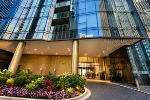 211 N Harbor Dr, Chicago, IL 60601 - Photo 2