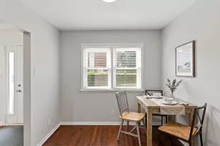 630 Hibbard Rd, Wilmette, IL 60091 - Photo 6