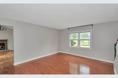 8348 Adbeth Avenue, Woodridge, IL 60517 - Photo 6