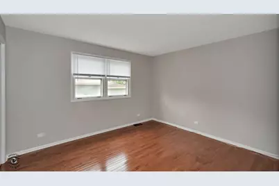 8348 Adbeth Avenue, Woodridge, IL 60517 - Photo 14