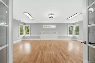 10428 S Springfield Ave, Chicago, IL 60655 - Photo 18