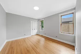 10428 S Springfield Ave, Chicago, IL 60655 - Photo 14