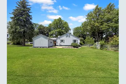 309 S Linn Street, Shannon, IL 61078 - Photo 2