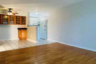 1511 N Windsor Dr, Arlington Heights, IL 60004 - Photo 2