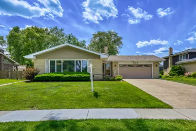 532 Summit Drive, Schaumburg, IL 60193 - Photo 1