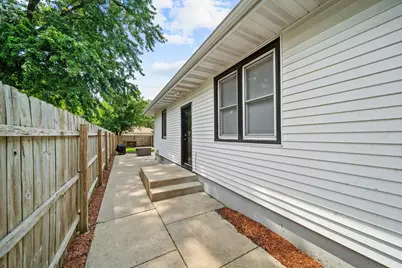 201 S Reedwood Drive, Joliet, IL 60436 - Photo 18