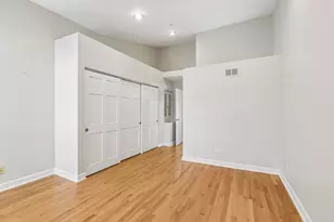 8029 Lincoln Ave, Skokie, IL 60077 - Photo 20