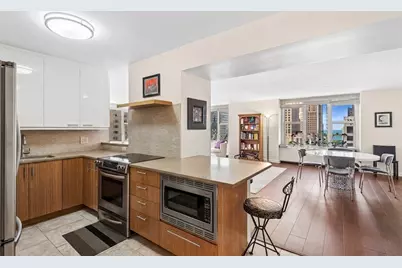 777 N Michigan Avenue #1801, Chicago, IL 60611 - Photo 10