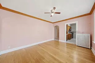 6316 N Artesian Ave, Chicago, IL 60659 - Photo 4