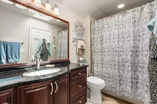 1875 Hawk Ln, Elk Grove Village, IL 60007 - Photo 20