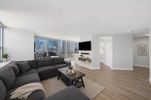 545 N Dearborn St, Chicago, IL 60654 - Photo 8