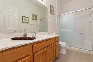 16553 Buckner Pond Wy, Crest Hill, IL 60403 - Photo 18