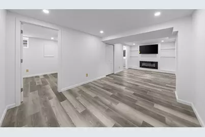 731 E Benton Street, Morris, IL 60450 - Photo 12