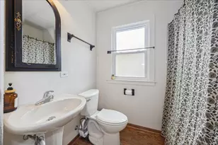 6404 33rd St, Berwyn, IL 60402 - Photo 8