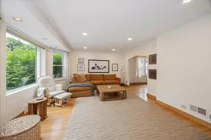 6404 33rd St, Berwyn, IL 60402 - Photo 2