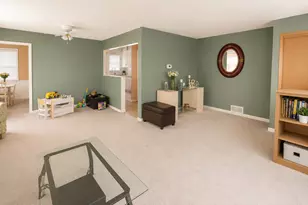 16406 Claire Ln, South Holland, IL 60473 - Photo 6