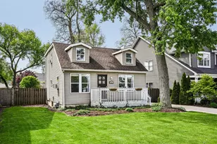 1031 Adelia St, Downers Grove, IL 60516 - Photo 1