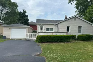 9154 Ridgeland Ave, Oak Lawn, IL 60453 - Photo 1
