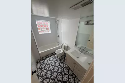 4040 W Roscoe Street #1F, Chicago, IL 60641 - Photo 16