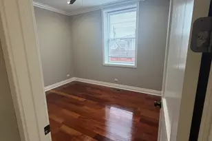 4040 W Roscoe St, Chicago, IL 60641 - Photo 4