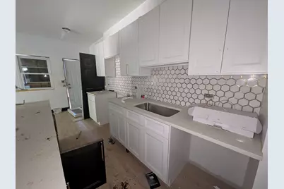 8001 S Laflin Street, Chicago, IL 60620 - Photo 10