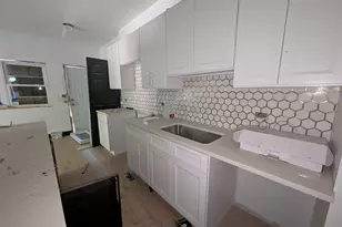 8001 S Laflin St, Chicago, IL 60620 - Photo 10