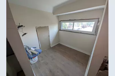 8001 S Laflin Street, Chicago, IL 60620 - Photo 12