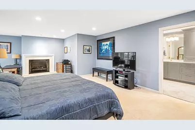 5 Oak Brook Club Drive #P1N, Oak Brook, IL 60523 - Photo 18