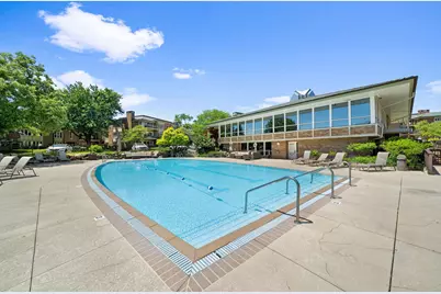 5 Oak Brook Club Drive #P1N, Oak Brook, IL 60523 - Photo 34