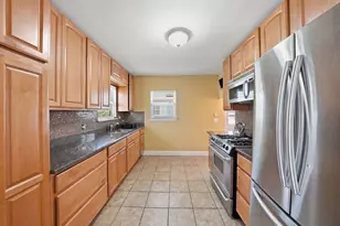 2642 Ridge Rd, Lansing, IL 60438 - Photo 8