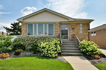 5719 N Orange Avenue, Chicago, IL 60631 - Photo 2