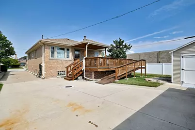 5719 N Orange Avenue, Chicago, IL 60631 - Photo 30
