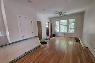 2343 W Winona St, Chicago, IL 60625 - Photo 4