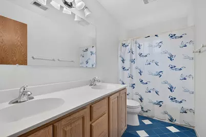 532 S Grove Avenue, Oak Park, IL 60304 - Photo 32