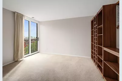 111 Acacia Drive #607, Indian Head Park, IL 60525 - Photo 16