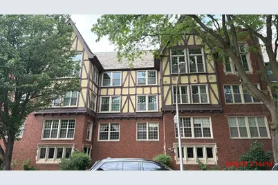 2200 E 70th Place #203, Chicago, IL 60649 - Photo 1