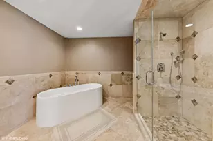 15020 King Dr, Green Oaks, IL 60048 - Photo 12