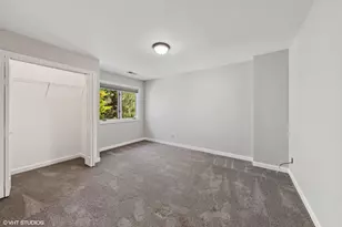 15020 King Dr, Green Oaks, IL 60048 - Photo 18