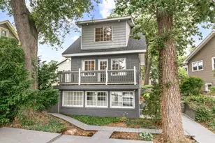 176 Riverside Island Dr, Fox Lake, IL 60020 - Photo 2
