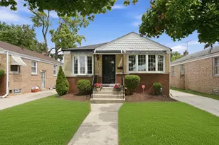 1827 S 23rd Ave, Maywood, IL 60153 - Photo 1
