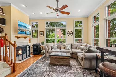 151 N Rose Street #E, Palatine, IL 60067 - Photo 2