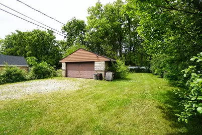 208 N Graylynn Drive, Mount Prospect, IL 60056 - Photo 12