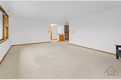 5440 W Windsor Avenue #3A, Chicago, IL 60630 - Photo 8