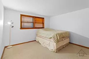 5440 W Windsor Ave, Chicago, IL 60630 - Photo 16