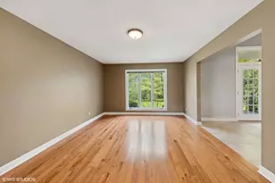 15020 King Dr, Green Oaks, IL 60048 - Photo 10