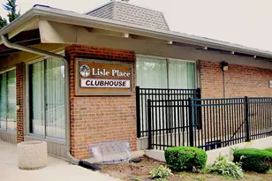 4500 Beau Monde Dr, Lisle, IL 60532 - Photo 24
