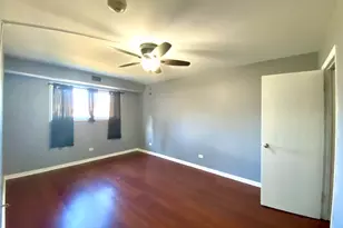 4500 Beau Monde Dr, Lisle, IL 60532 - Photo 10