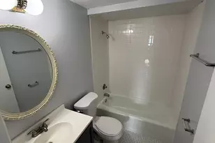 4500 Beau Monde Dr, Lisle, IL 60532 - Photo 18