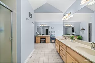 490 Waubonsee Circle, Oswego, IL 60543 - Photo 18